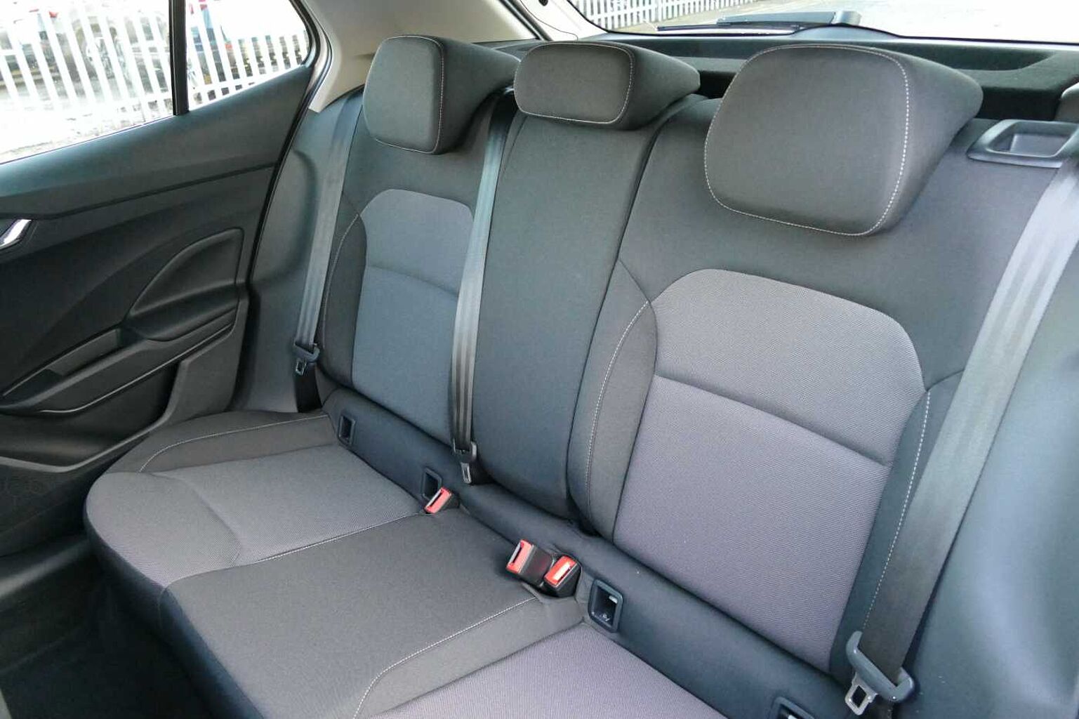 SKODA Fabia 1.0 TSI (116ps) Colour Edition Auto/DSG Hatchback