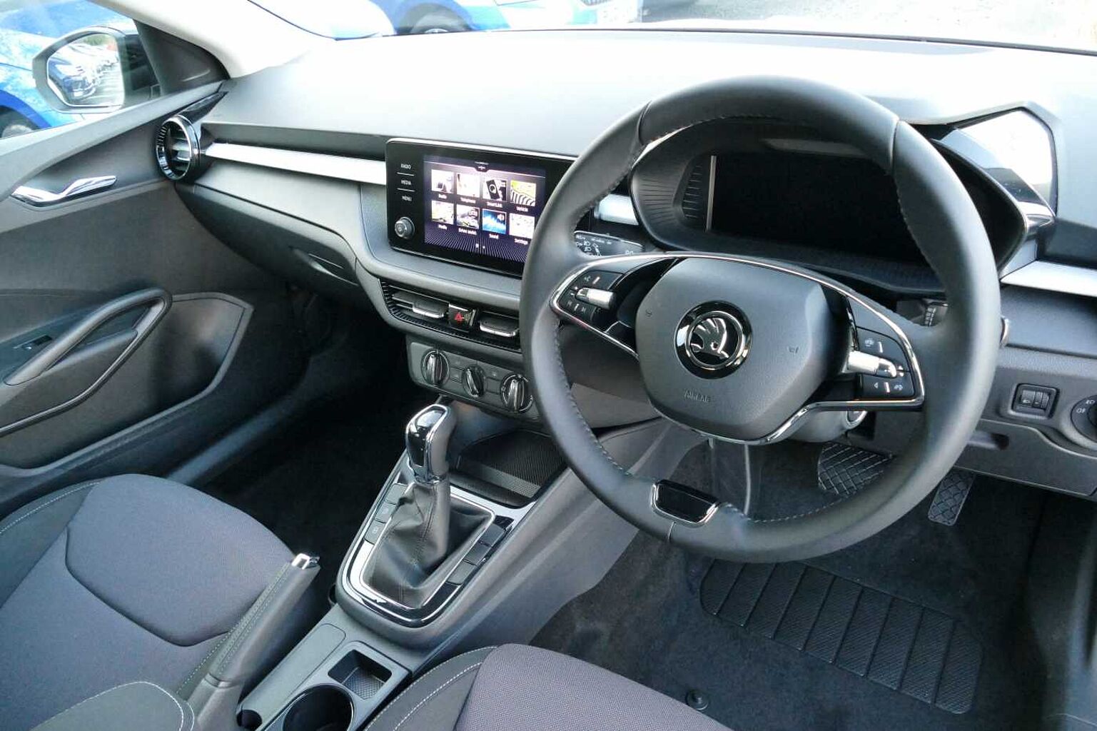 SKODA Fabia 1.0 TSI (116ps) Colour Edition Auto/DSG Hatchback