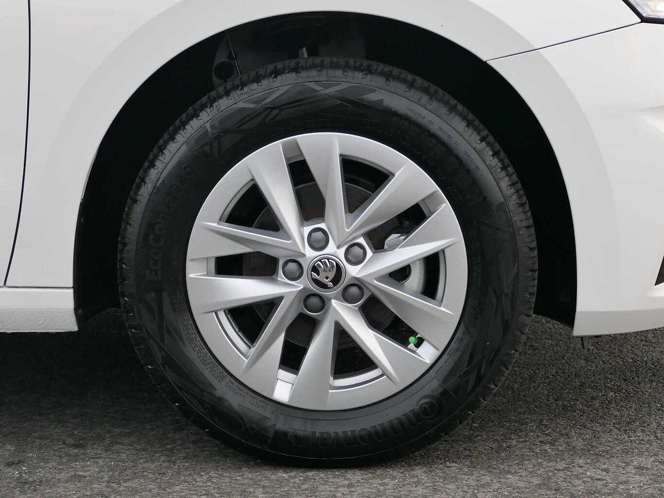 SKODA Fabia 1.0 MPI (80ps) SE Comfort 5-Dr Hatchback