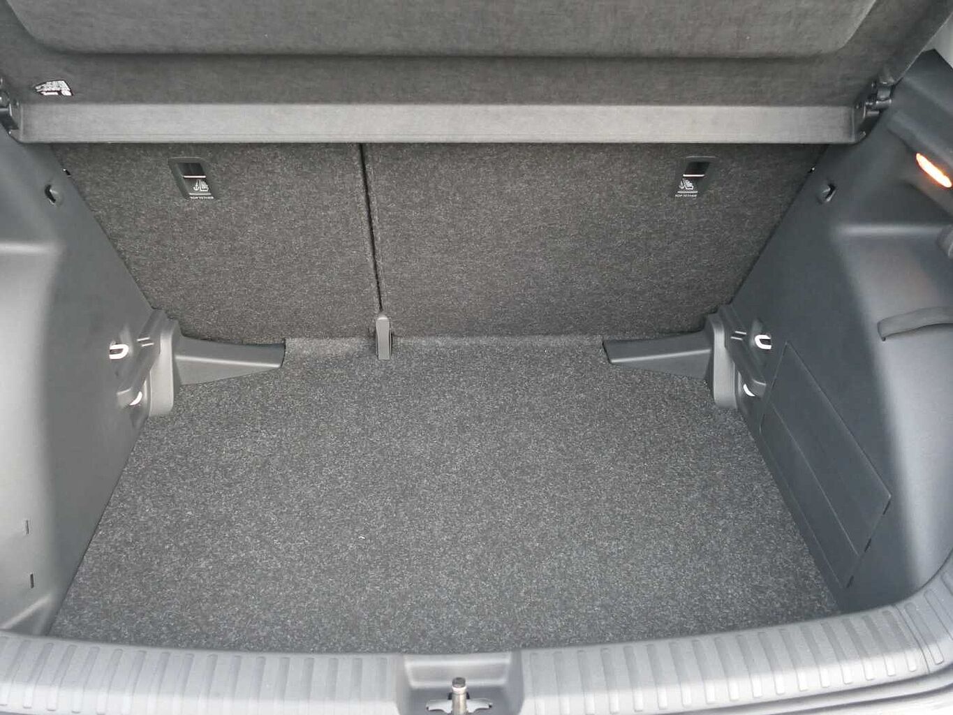 SKODA Fabia 1.0 MPI (80ps) SE Comfort 5-Dr Hatchback