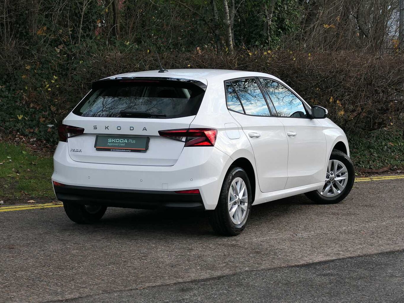SKODA Fabia 1.0 MPI (80ps) SE Comfort 5-Dr Hatchback