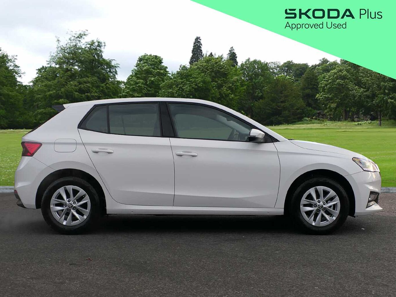 SKODA Fabia 1.0 MPI (80ps) SE Comfort 5-Dr Hatchback